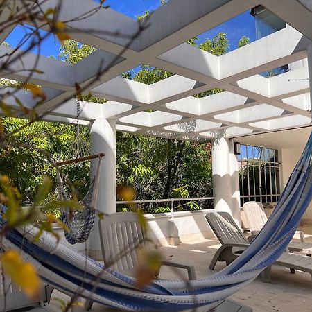 Condesa Residence 7 Stylish 2 Bedroom, 1 Bathroom Residence Accentuating Expansive Interiors Mexico By Eksteriør billede